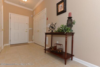 322 Mill Pond Way unit 322, Eatontown, NJ 07724 - photo 3