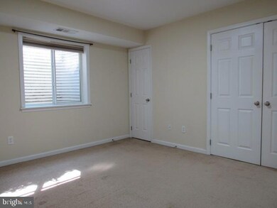 206 N Fairfax Blvd unit B, Ranson, WV 25438 - photo 7