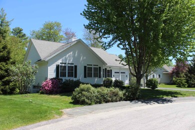 4 Kielty Dr, Newmarket, NH 03857 - photo 2