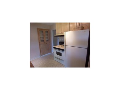 Kitchen. Lots of Storage - Appliances Stay