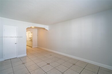 7821 Carlyle Ave unit 3, Miami Beach, FL 33141 - photo 5