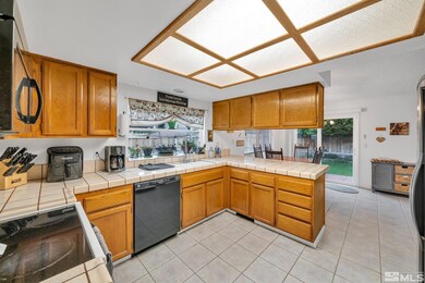 1401 Alvin Ct, Sparks, NV 89434 - photo 4