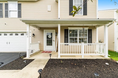 421 Wellsleyglen Dr, Columbus, OH 43207 - photo 3