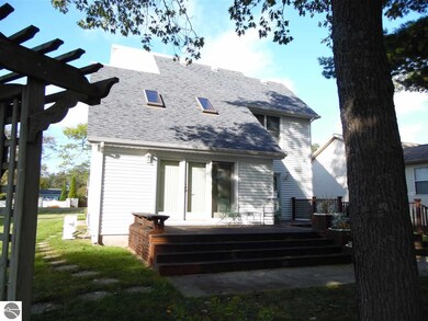 401 W Dwight St, Oscoda, MI 48750 - photo 4