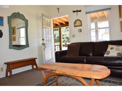 235 Gover Ln, Halfway, OR 97834 - photo 4