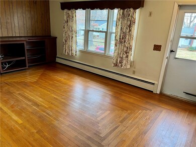 225 Alvin St, Warwick, RI 02886 - photo 7