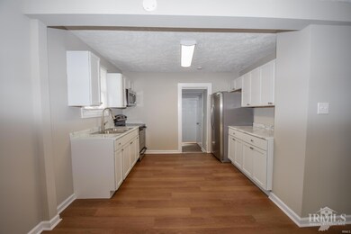 3014 S Vine St, Muncie, IN 47302 - photo 7