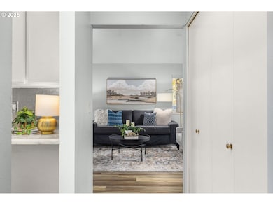 1696 NW Rolling Hill Dr unit 348C, Beaverton, OR 97006 - photo 3