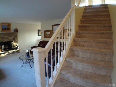 145 W 13th St, Jim Thorpe, PA 18229 - photo 7