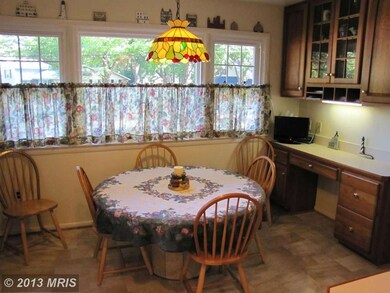 14316 Oakvale St, Rockville, MD 20853 - photo 6