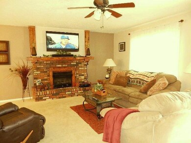 28 Northwoods Dr, Kimberling City, MO 65686 - photo 2