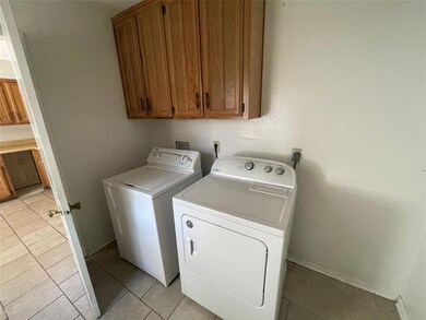 2310 Birchbrook Ct, Denton, TX 76205 - photo 7