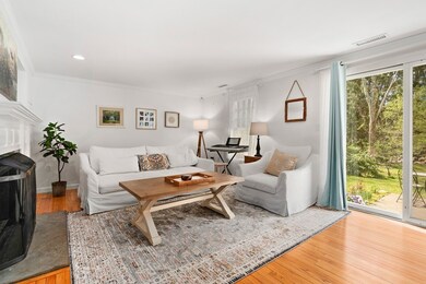 93 Jericho Rd, Weston, MA 02493 - photo 2