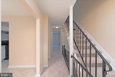 146 Daimler Dr unit 87, Capitol Heights, MD 20743 - photo 6