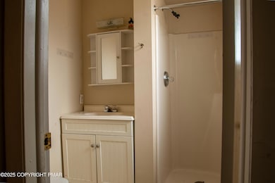 111 Rippling Brook Rd, Canadensis, PA 18325 - photo 6