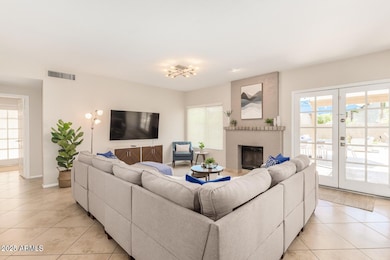 5259 E Paradise Ln, Scottsdale, AZ 85254 - photo 4