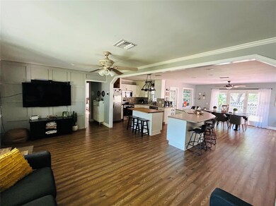 2056 59th Way N, Clearwater, FL 33760 - photo 6