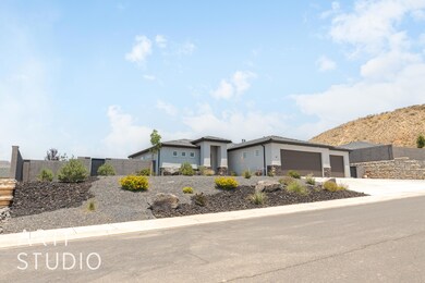 71 E 1040 N, La Verkin-Kevan Webb (3 of