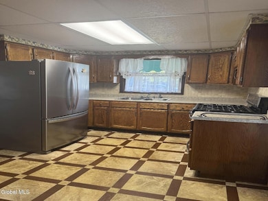 264 Rotterdam St, Schenectady, NY 12306 - photo 6