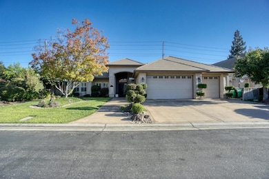 26 River Pointe Way, Lodi, CA 95240 - photo 2