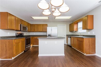 10236 Hatherley Way, Fishers, IN 46037 - photo 7