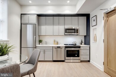 1813 35th St NW unit 303, Washington, DC 20007 - photo 2
