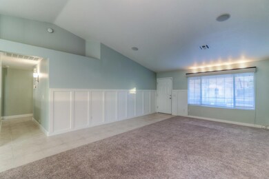Living Room (4)-FULL