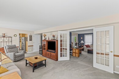 135 Arquilla Dr, Algonquin, IL 60102 - photo 5