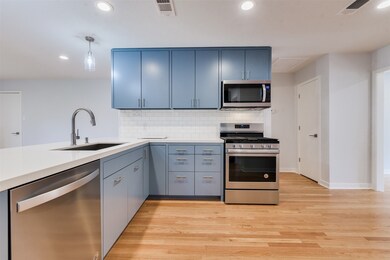 1226 W 30th St, Houston, TX 77018 - photo 2