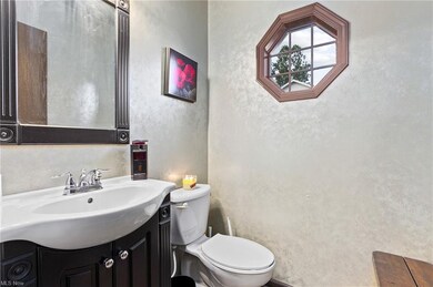 5024 Clifton Ave, Lorain, OH 44055 - photo 6