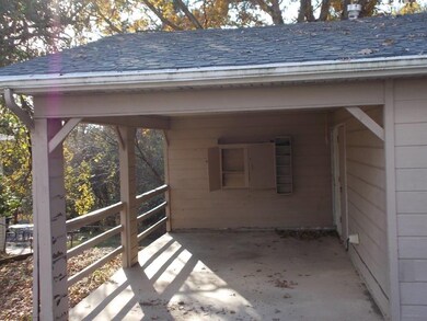 106 Shelton Dr, Eureka Springs, AR 72632 - photo 2