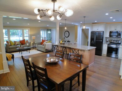 62 Arlington Rd, Devon, PA 19333 - photo 2