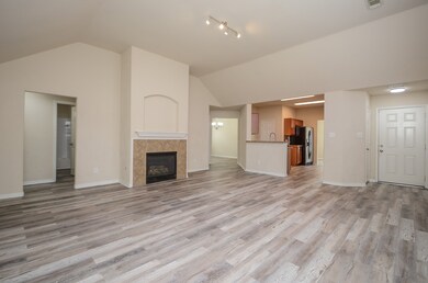 NEW FLOORS, NEW GRANITE COUNTERTOP IN KITCHEN AND BATHROOMS & much more