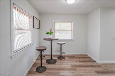 1548 Sunside Dr, Copley, OH 44321 - photo 7