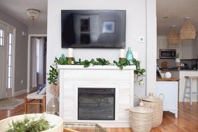 77 Maple St, Douglas, MA 01516 - photo 6