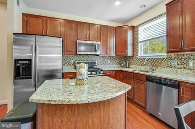 423 Garrett a Morgan Blvd, Hyattsville, MD 20785 - photo 5