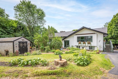 31 Andrews Lane, Warren