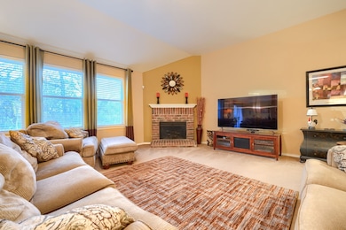 327 Crosscreek Dr, Wylie, TX 75098 - photo 3