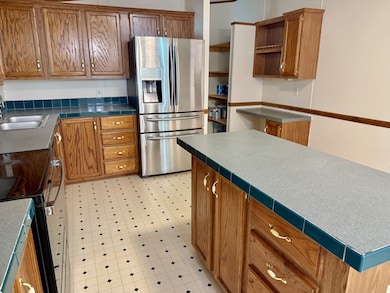 2132 Lasea Rd, Spring Hill, TN 37174 - photo 7