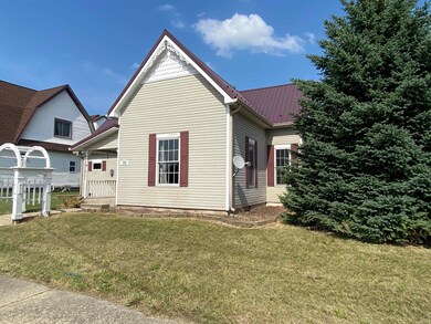 129 S Independence St, Windfall, IN 46076 - photo 3