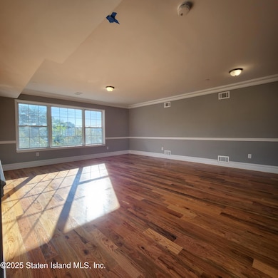 137 Main St, Staten Island, NY 10307 - photo 7