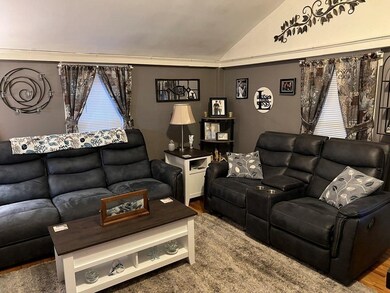 254 Rice Ave, Northborough, MA 01532 - photo 3