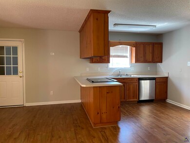 600 Falkirk Dr, Warner Robins, GA 31088 - photo 4