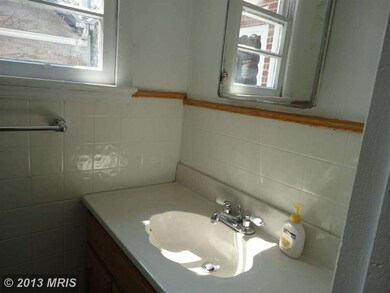 5802 Riggs Rd, Hyattsville, MD 20783 - photo 5