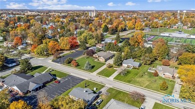 322 E Lima Ave, Ada, OH 45810 - photo 6