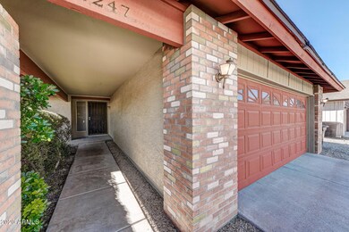 103-FrontWalkway_Garage