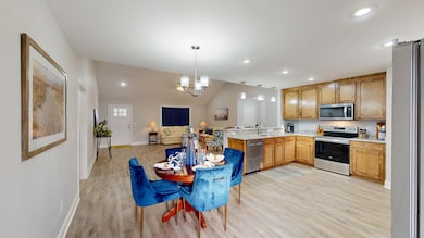 917 Perry Blvd, Sumter, SC 29154 - photo 6