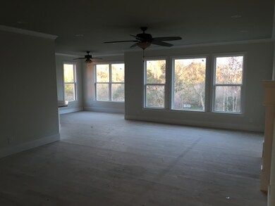 living and breakfast room