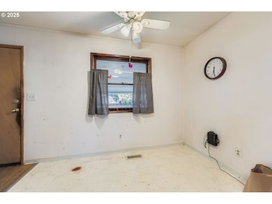 4828 SE 84th Ave, Portland, OR 97266 - photo 5