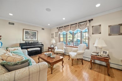 28 W 30th St, Bayonne, NJ 07002 - photo 4